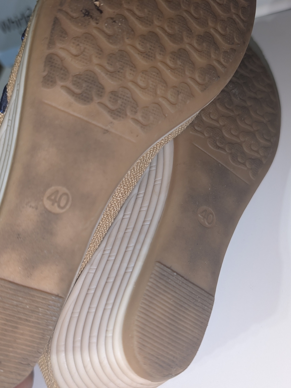 Beige Floral Embroidered Women's Slip-On Flats - Picture 5 of 8